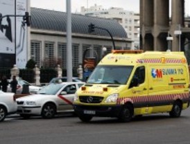 Fallece un motorista tras chocar con un camión