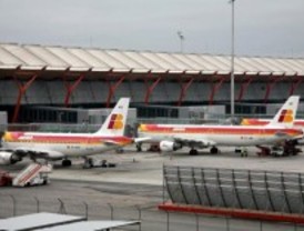 El aeropuerto de Barajas ha desviado tres aviones por el mal tiempo