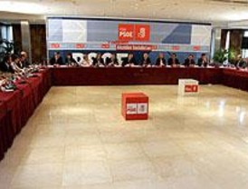 El PSM aprueba un plan de austeridad socialista contra la crisis