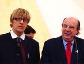Un libro del fotógrafo oficial de Andy Warhol rememora La Movida madrileña