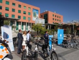 Los funcionarios y la Policía local de Alcobendas desarrollará ahora su labor en bicicleta eléctrica