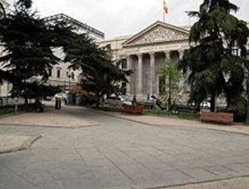 La plaza de Las Cortes será remodelada
