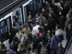 El Metro y la EMT viven su cuarta jornada de paros