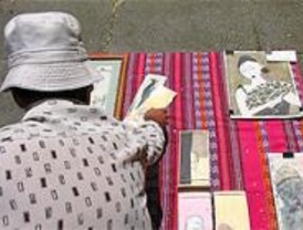El Paseo del Prado se queda sin 'puestos' de venta