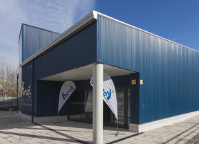 Soler inaugura el nuevo complejo acuático Getafe Norte