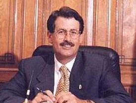 Dictan la aperturad el juicio oral contra el ex alcalde de Aranjuez
