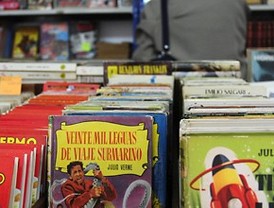La Feria del Libro Viejo abre sus casetas
