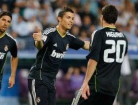 El Madrid golea al Málaga y se coloca lider a la espera de lo que haga el Villareal