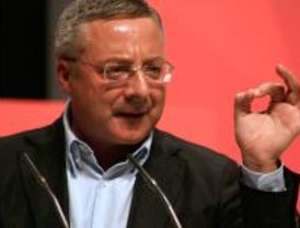 Blanco: 'Aguirre antepone la jerarquía eclasiástica a la ley'