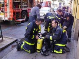 Los bomberos tardan 30 minutos en llegar al PAU de Vallecas