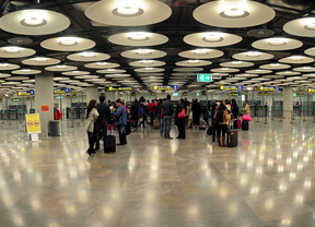 Air Nostrum busca en Madrid tripulantes de cabina de pasajeros