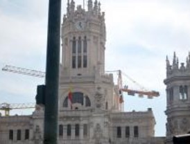 IU dice que Gallardón gasta uno de cada cinco euros para reformar el palacio de Cibeles
