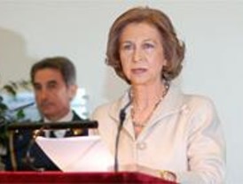 Los Reyes inauguran el centro de Alzheimer 'Reina Sofía' en el PAU de Vallecas