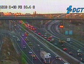 Madrid despierta con poco tráfico en el interior