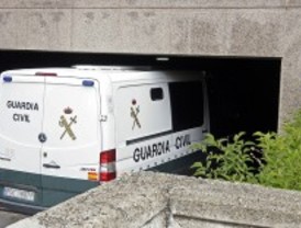 Cae una red que asaltaba coches en los aparcamientos de centros comerciales