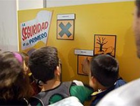 Una guía acerca a los ciegos sus derechos como consumidores
