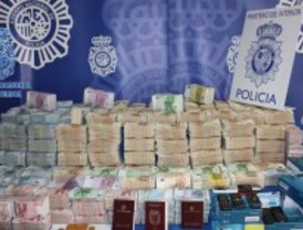 Incautan tres kilos de oro en lingotes