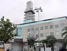 Getafe destinará la paga extra de sus concejales a becas escolares