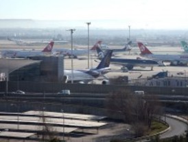 La FRAVM estima en 800.000 los afectados por Barajas