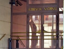El juez deja en libertad con cargos al joven que quería atentar contra la marcha laica