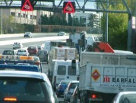 Tráfico espera 820.000 desplazamientos en las carreteras madrileñas este fin de semana