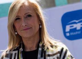 Cifuentes anuncia deducciones del IRPF a familias con dos hijos e ingresos inferiores a 24.000 euros