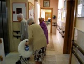 Detenidos los gerentes de un geriátrico por robar más de 400.000 euros a una anciana