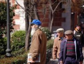 Troitiño, con los mayores de Ciudad Lineal