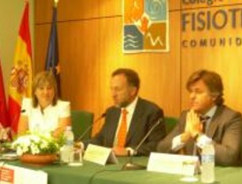 Los fisioterapeutas enseñarán a los escolares a corregir las malas posturas