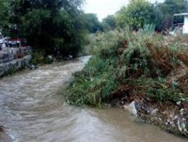 Un muro de contenión protegerá el poblado del Guadarrama