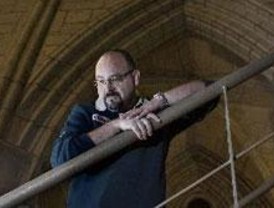 Ruiz Zafón protagonista este sábado en la Feria del Libro