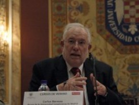 Berzosa atribuye el 'embolado' de los pisos de Somosaguas al rectorado anterior