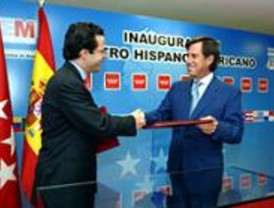 La Comunidad impulsa la integración de los inmigrantes residentes en la zona norte