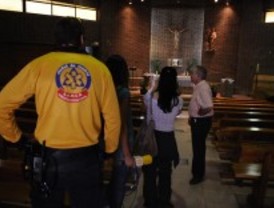 La mujer herida en el tiroteo de la iglesia abandona el hospital