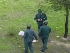 Detenido un hombre acusado de matar a su mujer y enterrarla en un paraje