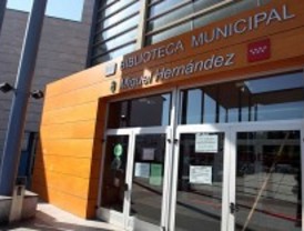 Villalba amplía el horario de su biblioteca Miguel Hernández en período de exámenes