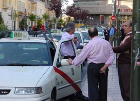 Los taxis podrán llevar publicidad exterior