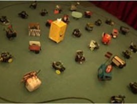 Lucha de robots en el 'ring' de la Autónoma