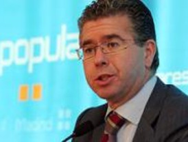 Granados niega que Aguirre presionara a Rajoy para ser incluida en la lista