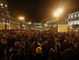 Se solidarizan en Sol con los detenidos en la marcha contra la reforma laboral