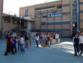 Tres colegios públicos abrirán sus puertas durante el puente