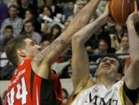 El Real Madrid arrolla al Murcia