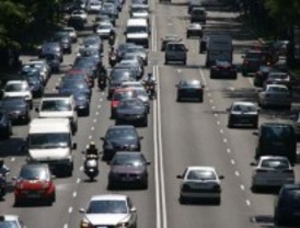 La vuelta al trabajo llega con retenciones en la M-40