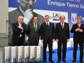 Los políticos recuerdan a Tierno