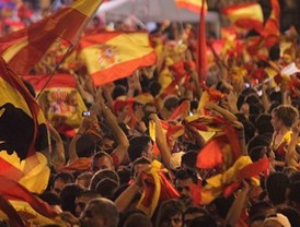Una marea roja inunda Madrid