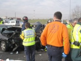 La A-42, cortada por un accidente múltiple