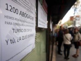Finaliza el encierro de los abogados del turno de oficio en la sede del ICAM