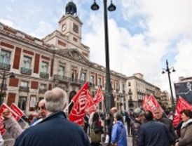 El TSJM avala la extra del personal laboral regional