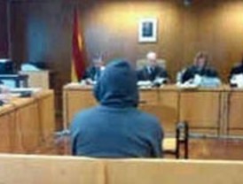 La violó porque 'se sentía humillado en España'