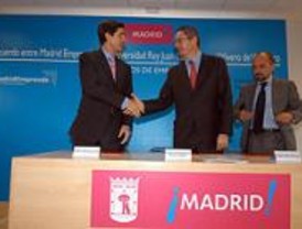 Gallardón pide en Vicálvaro abrir más ventanillas únicas empresariales